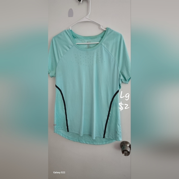 Clothes - Picture 15 of 16